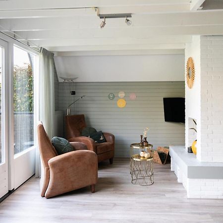 Peaceful Holiday Home In Tuitjenhorn Esterno foto